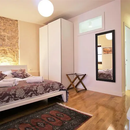 Castel Casa vacanze *