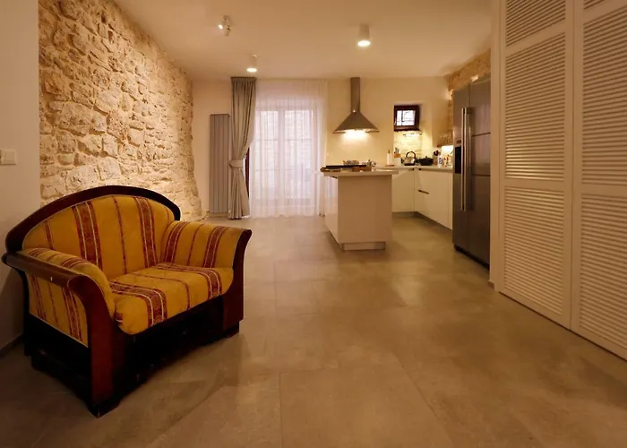 Castel Casa vacanze *