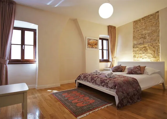 Castel Casa vacanze *